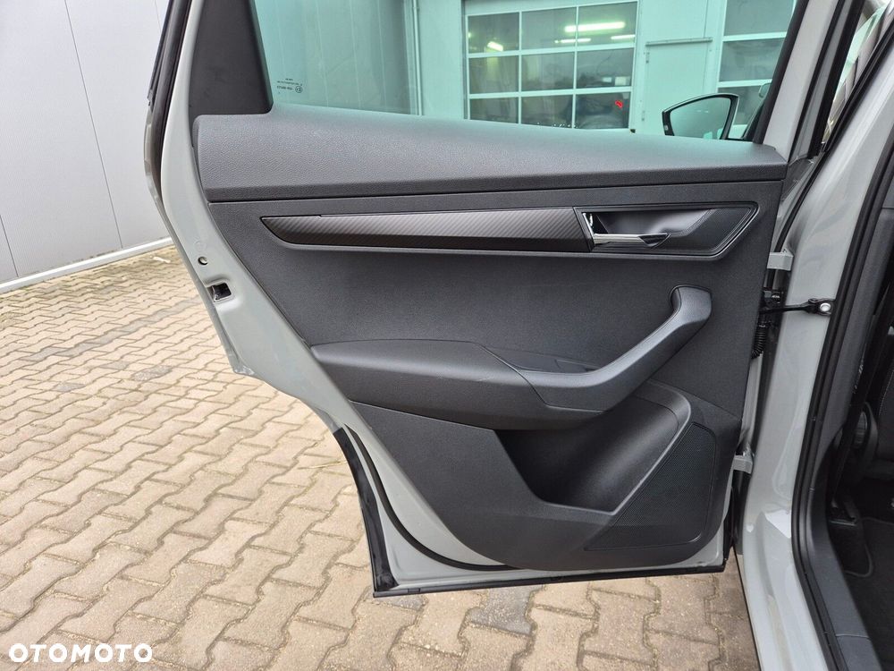 Skoda Karoq 1.5 TSI ACT Sportline DSG - 17