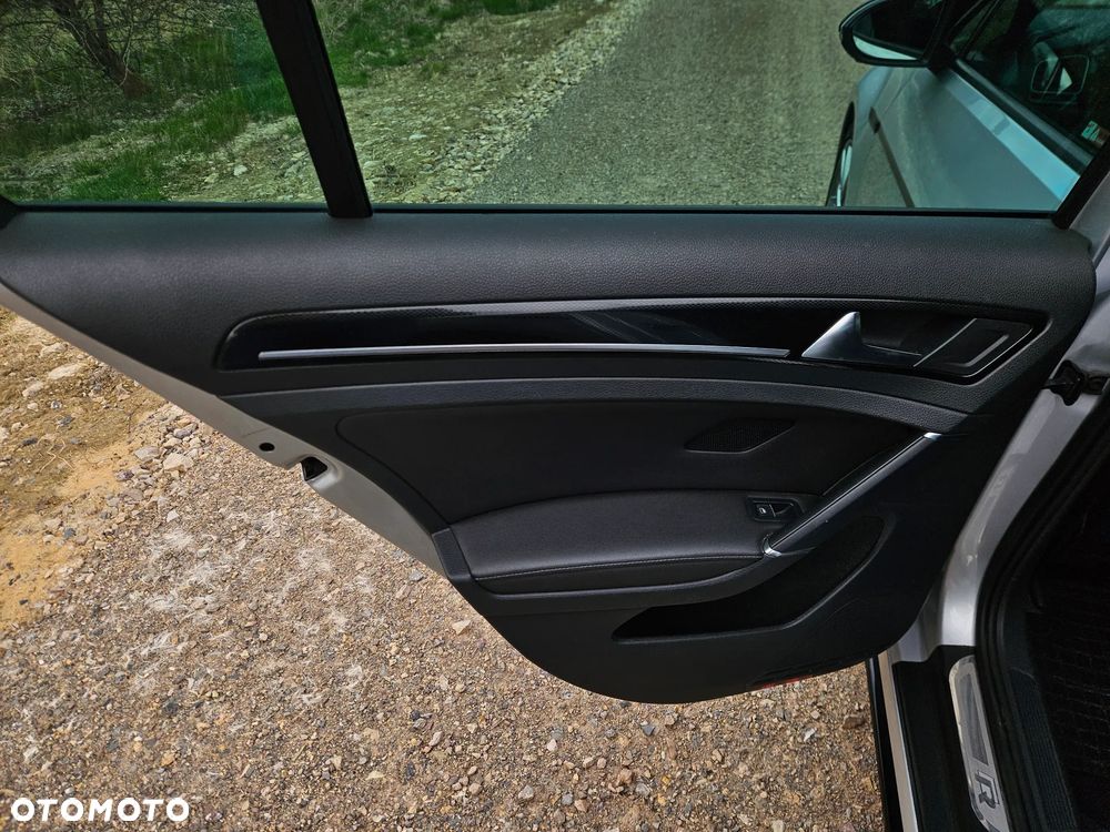 Volkswagen Golf 2.0 TDI BMT Highline DSG - 38