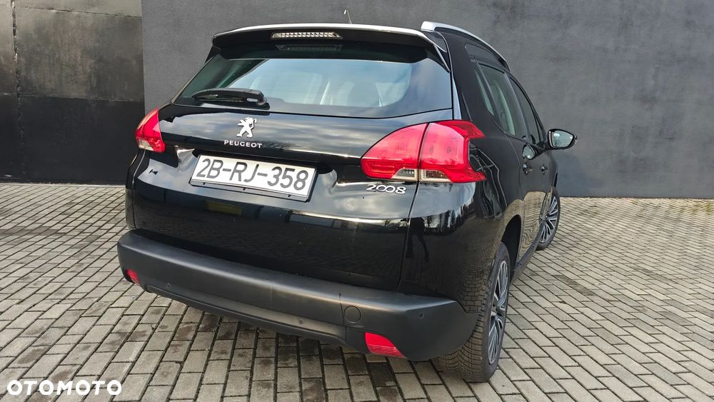 Peugeot 2008 PureTech 82 Allure - 21