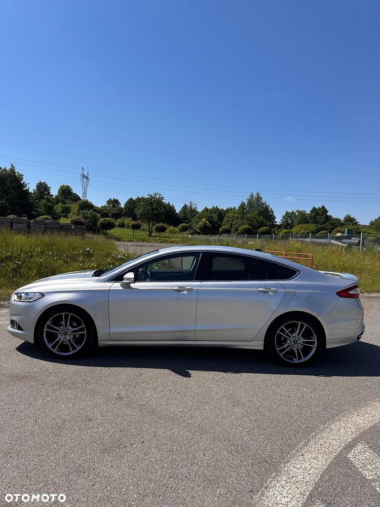 Ford Fusion - 5