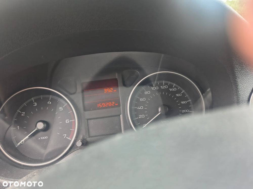 Peugeot 301 1.6 VTi Active - 5