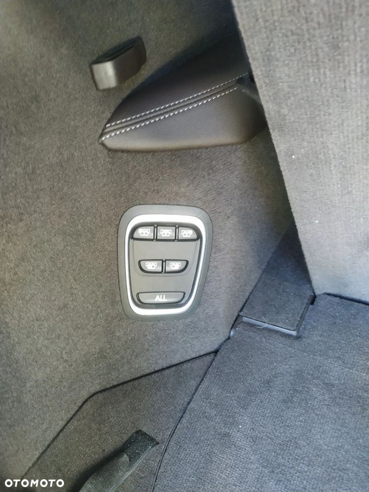 Renault Espace 1.6 TCE Initiale Paris EDC - 25