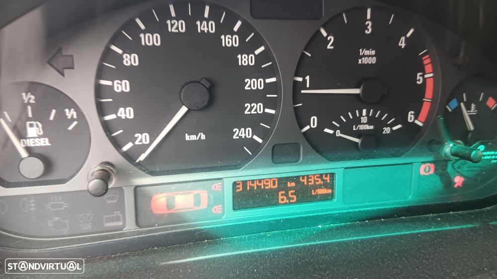 BMW 320 d - 2