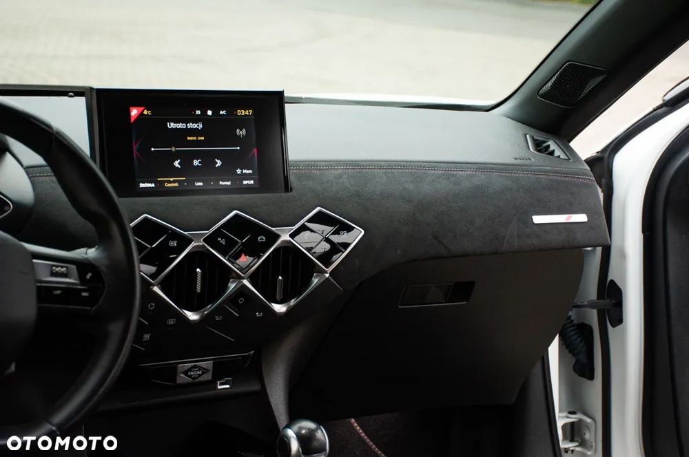 DS Automobiles DS 3 Crossback 1.5 BlueHDi Performance Line - 31