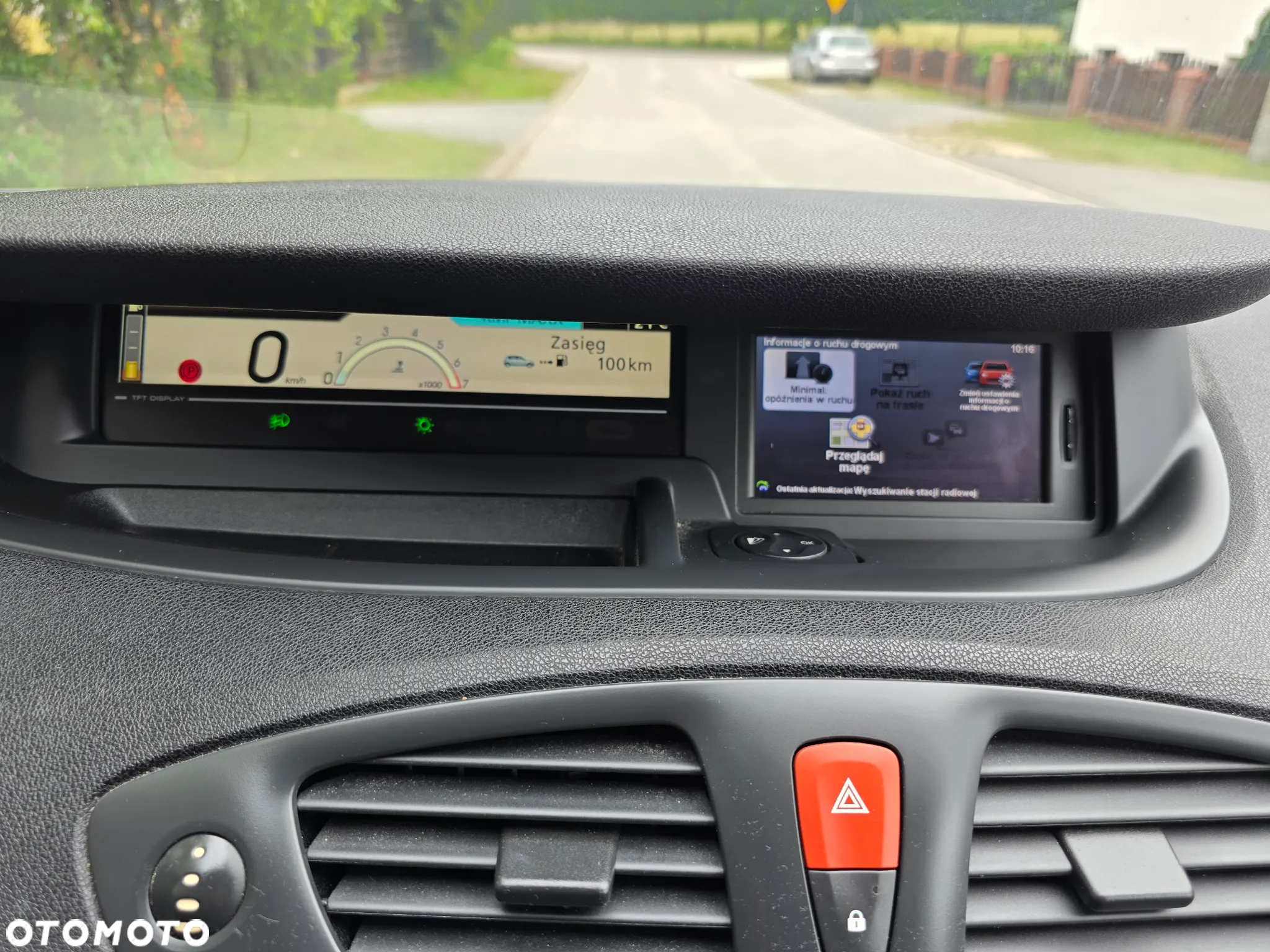 Renault Scenic 1.6 16V TomTom Edition - 30