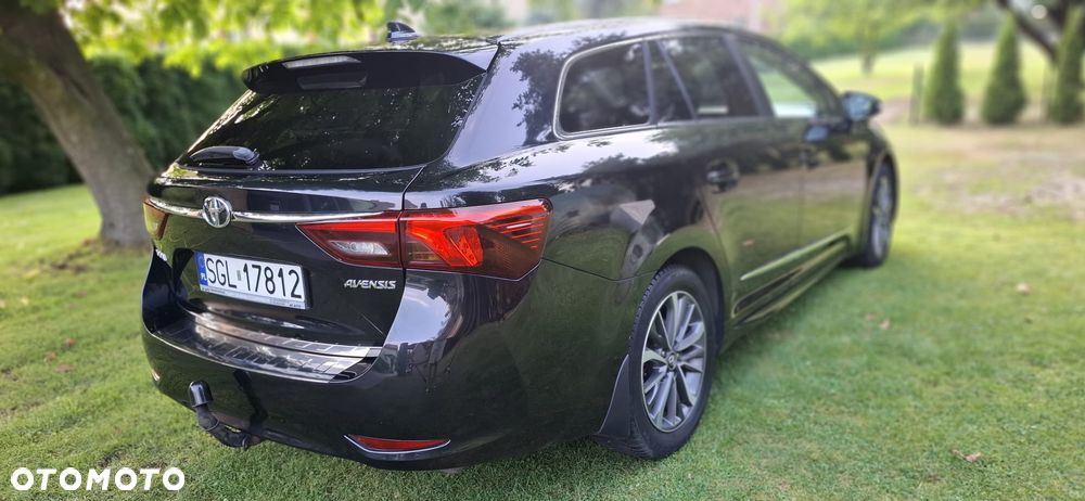 Toyota Avensis - 4