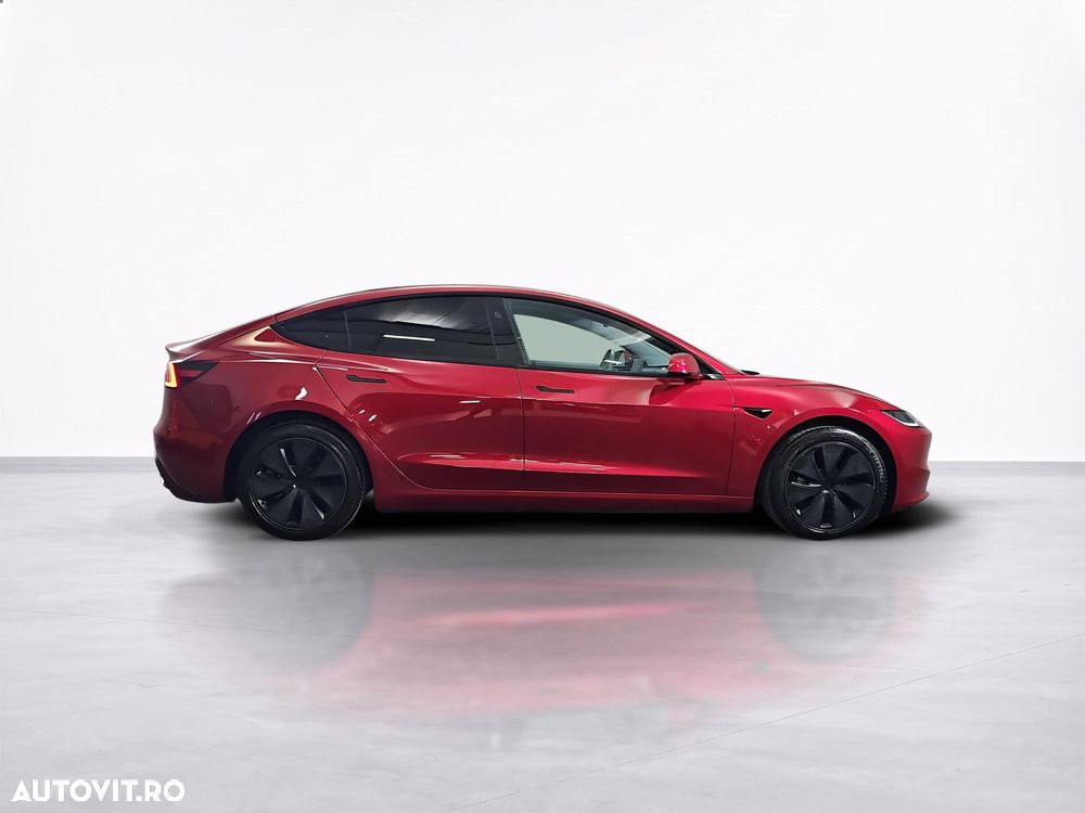 Tesla Model 3 Long Range - 7