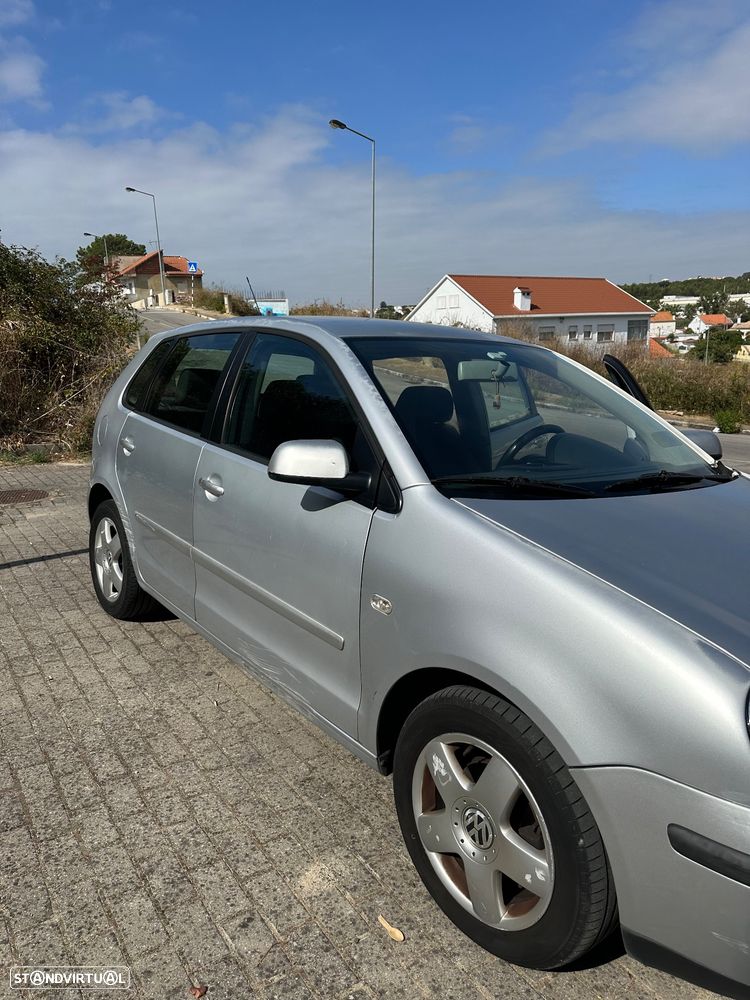 VW Polo 1.4 TDi Confortline - 2