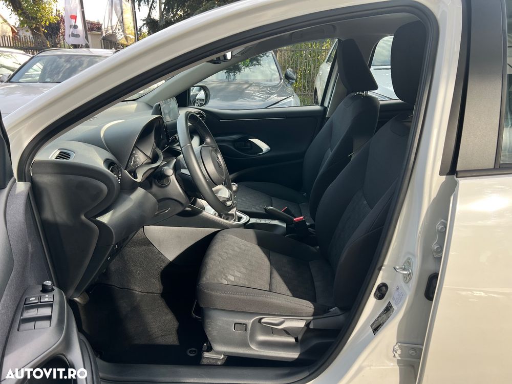 Toyota Yaris 1.5 MT Dynamic - 8