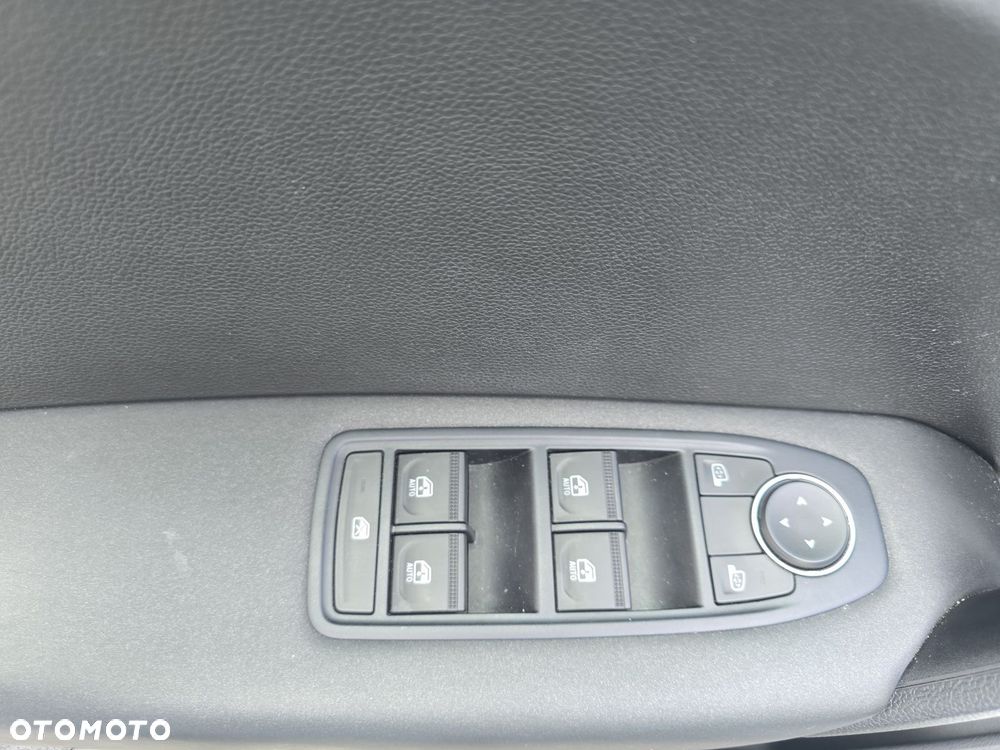 Renault Captur 1.0 TCe Equilibre - 18
