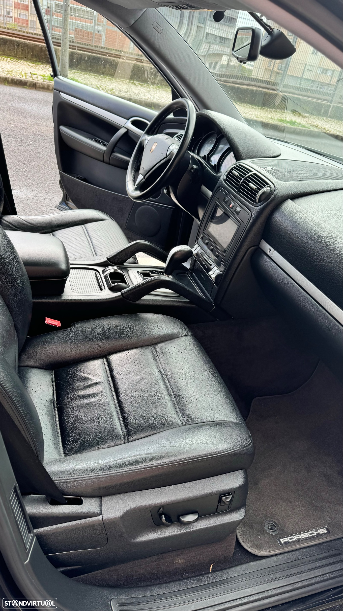 Porsche Cayenne Tiptronic - 3
