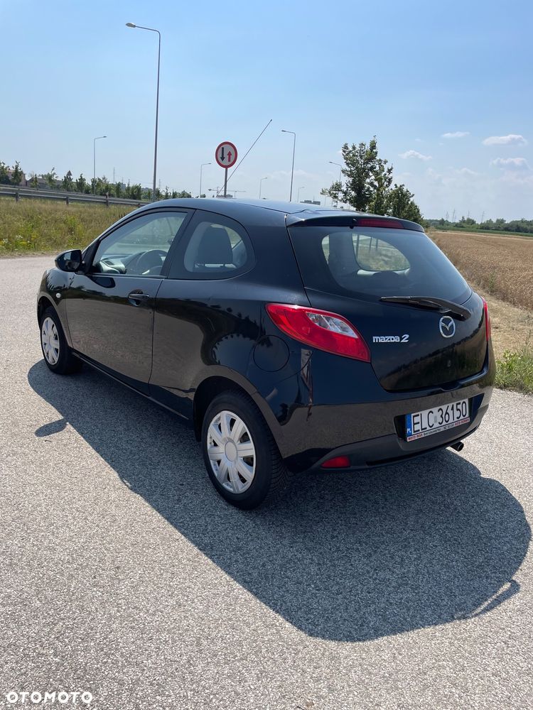 Mazda 2 - 4