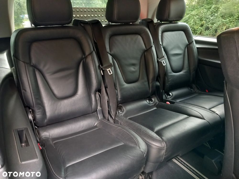 Mercedes-Benz Klasa V 250 (BlueTEC) d extralang 7G-TRONIC Avantgarde Edition - 17