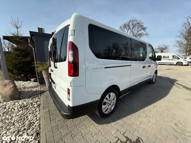 Nissan NV300 - 5