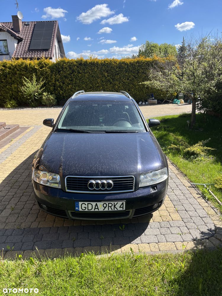 Audi A4 Avant - 1