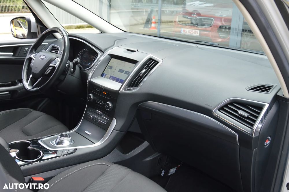 Ford S-Max 2.0 EcoBlue Allrad Aut. Titanium - 15