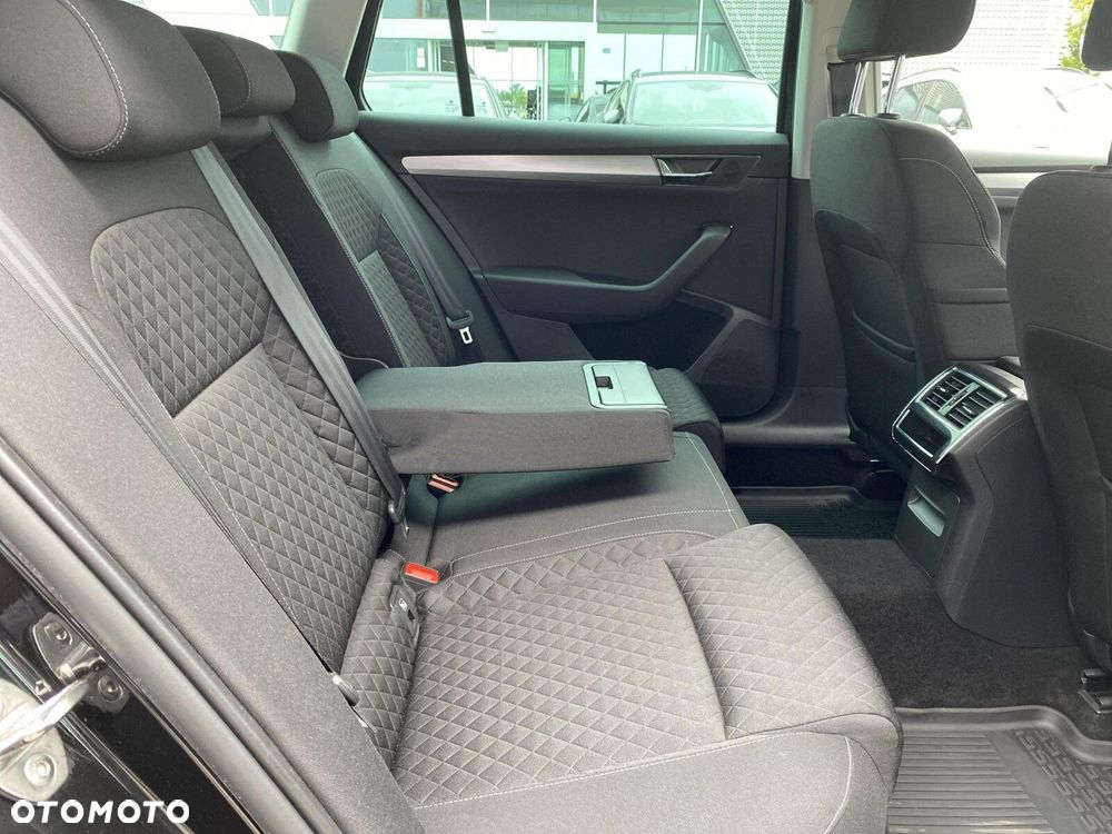 Skoda Superb 1.5 TSI Ambition DSG - 16