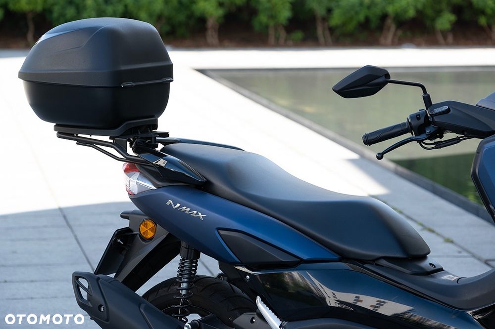 Yamaha NMAX - 10