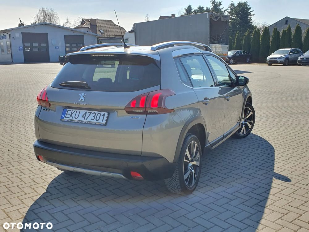 Peugeot 2008 - 7