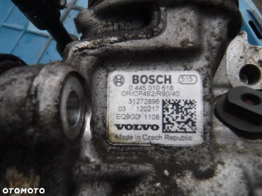 Volvo XC60 V60 S60 II XC70 XC90 2.4 D5 2.0 D3  pompa wtryskowa 0445010618 31272896 - 5