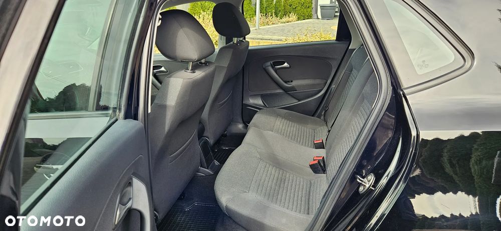 Volkswagen Polo - 10