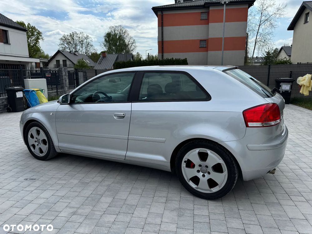 Audi A3 3-drzwiowe 1.6 Attraction - 7