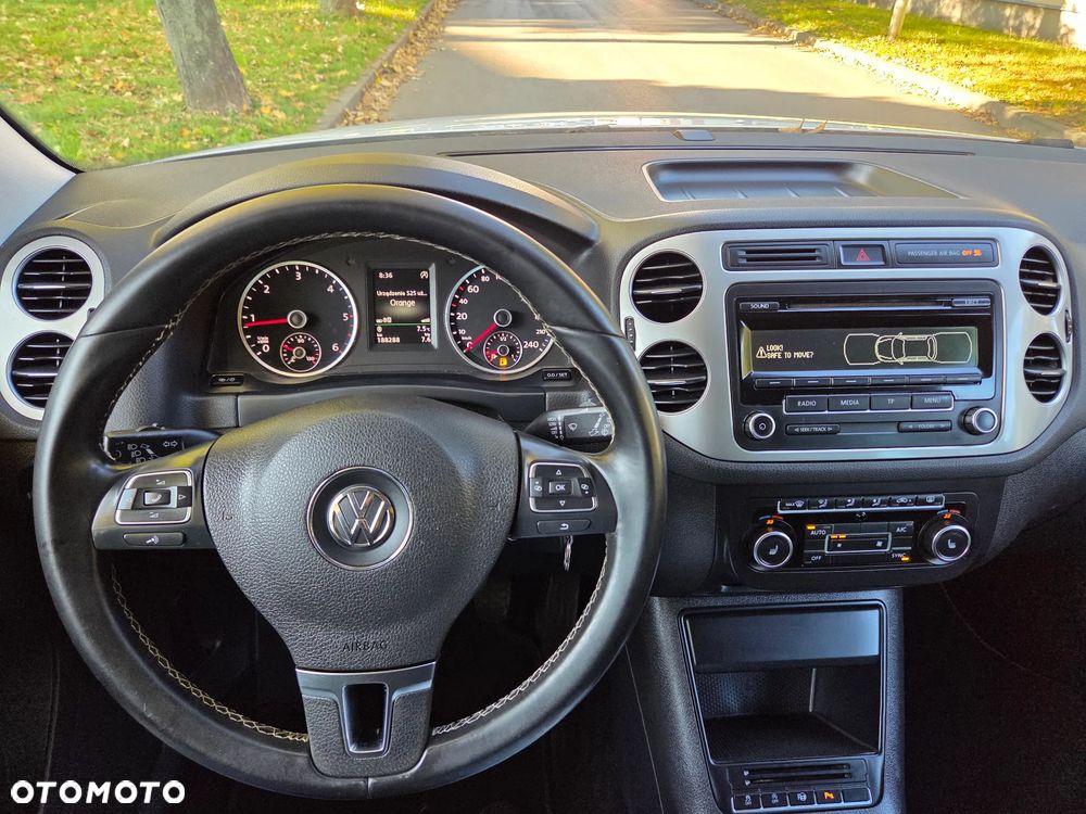 Volkswagen Tiguan 2.0 TDI DPF 4Motion BlueMotion Technology Cup Sport & Style - 11