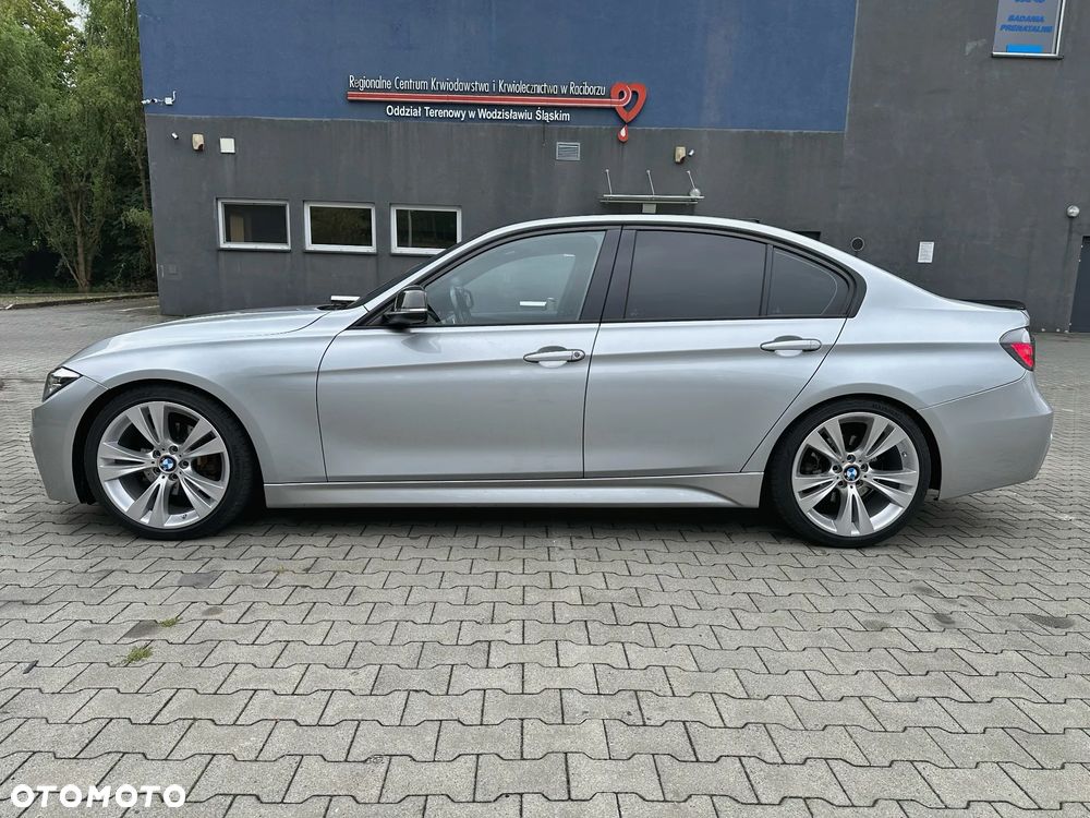 BMW Seria 3 328i Sport-Aut Sport Line - 5