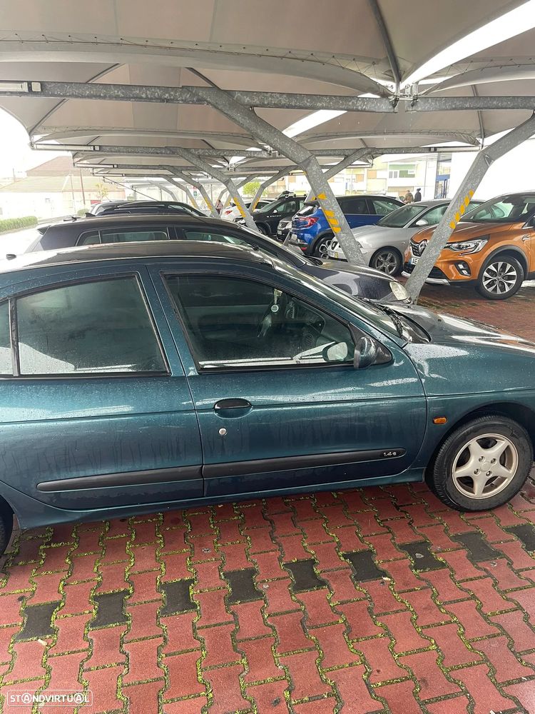 Renault Mégane 1.4 RN - 7