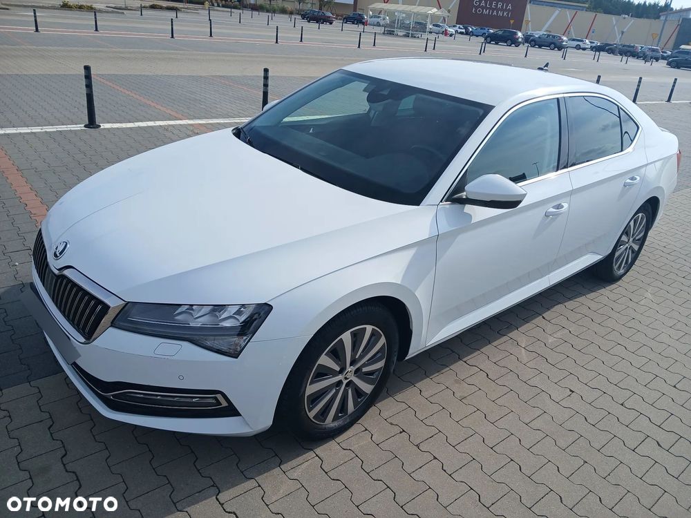 Skoda Superb 2022 photo 4