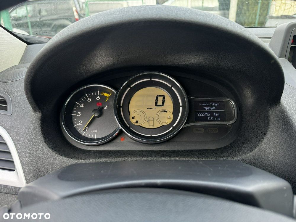 Renault Megane - 16