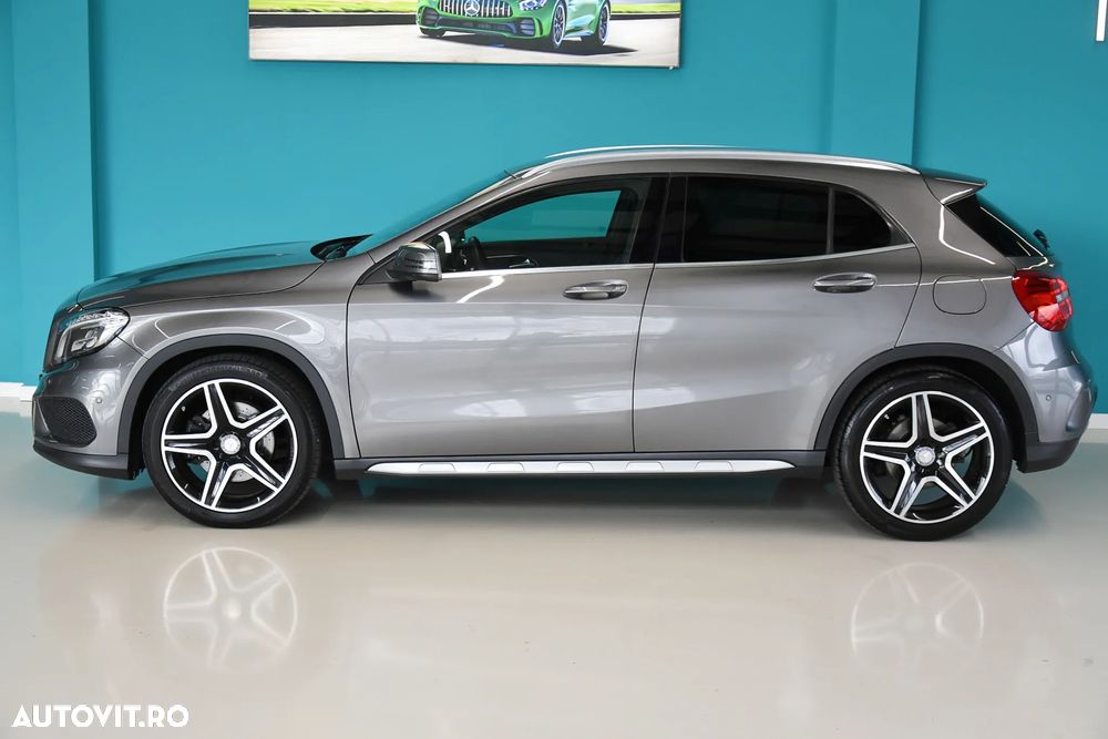 Mercedes-Benz GLA 220 CDI 4Matic 7G-DCT AMG Line - 10