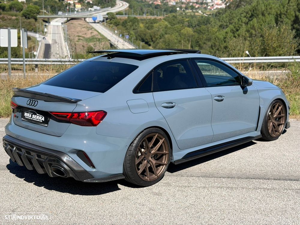 Audi RS3 Limousine - 14
