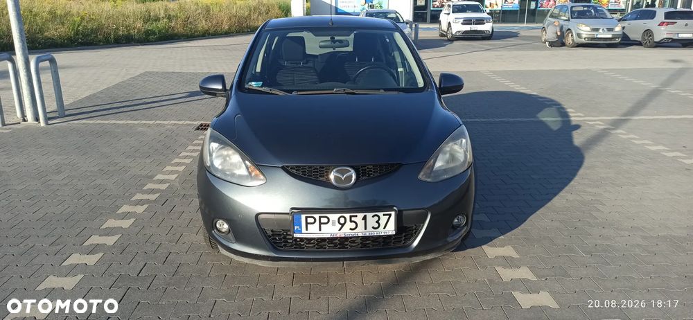 Mazda 2 - 1