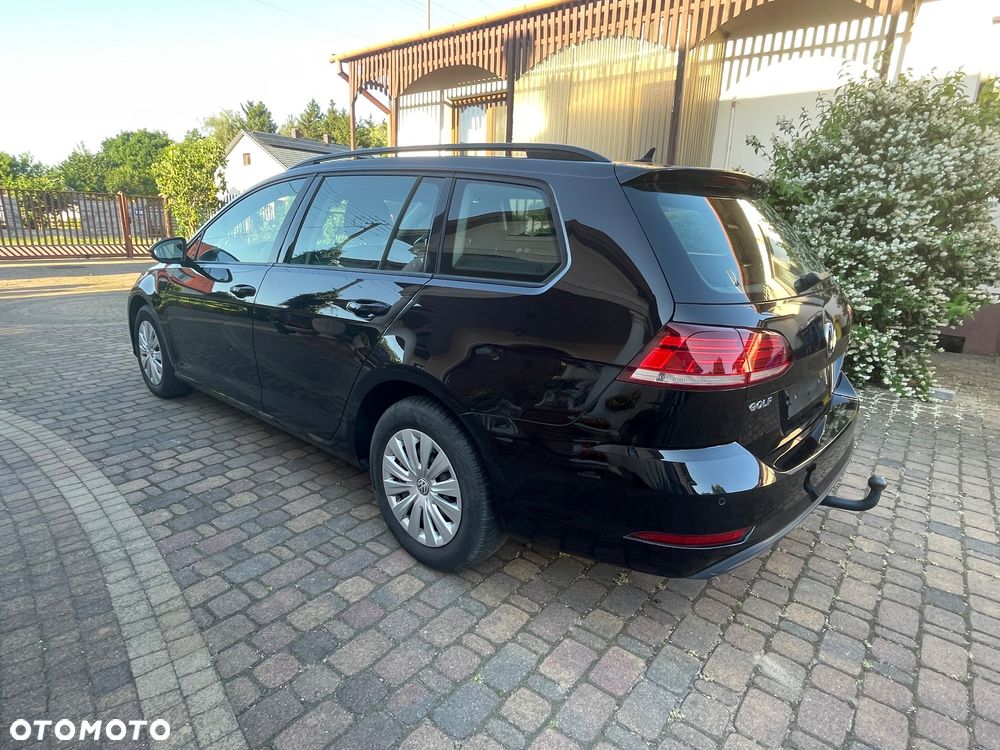 Volkswagen Golf 1.6 TDI (BlueMotion Technology) Comfortline - 2