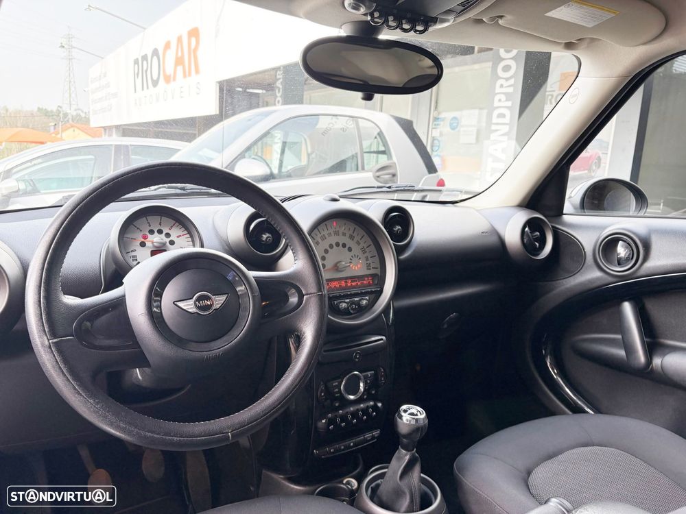 MINI Countryman Cooper D - 8