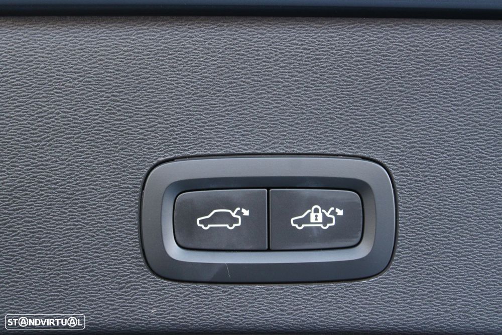 Volvo C40 Recharge Twin Ultimate - 27