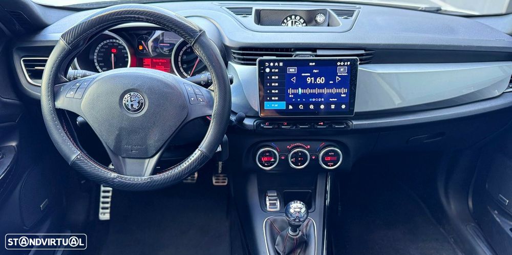 Alfa Romeo Giulietta 1.8 TBi 16V Quadrifoglio Verde - 10
