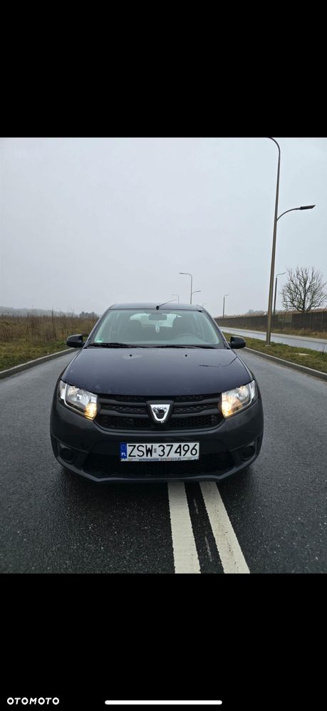 Dacia Sandero 1.2 16V 75 Ambiance - 2