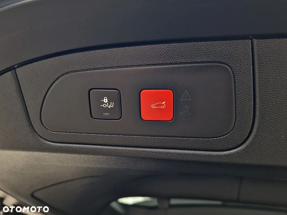 DS Automobiles DS 7 Crossback 1.6 PureTech GPF Performance Line + - 27