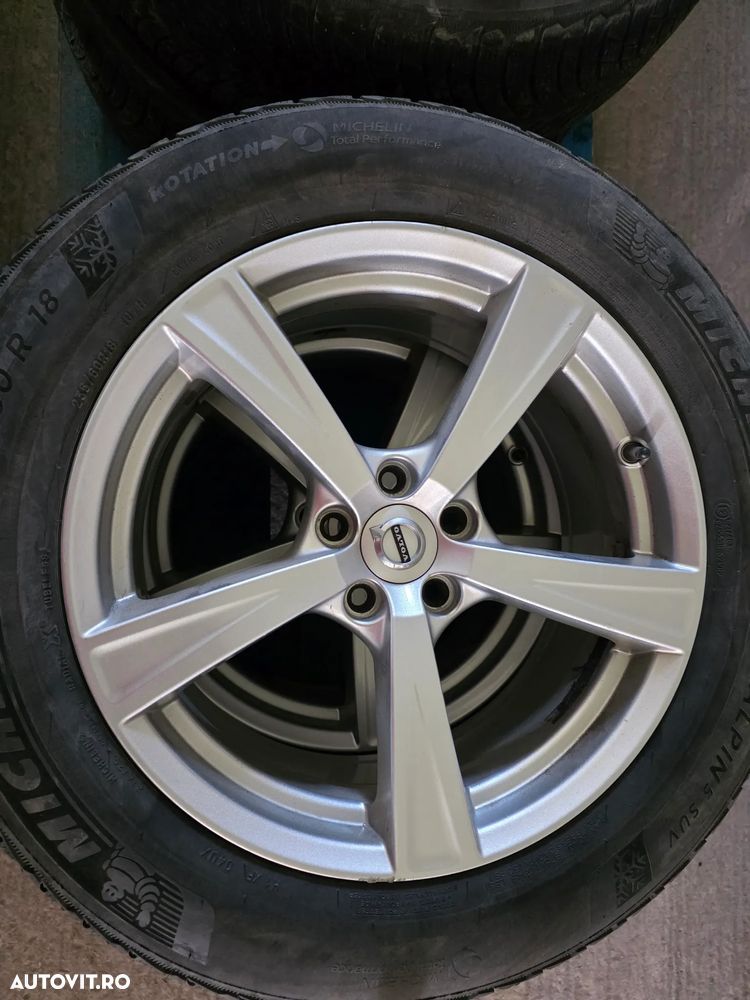 Volvo XC 90 D5 AWD Geartronic Kinetic - 21