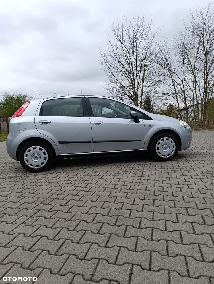Fiat Grande Punto 1.4 8V Dynamic - 4