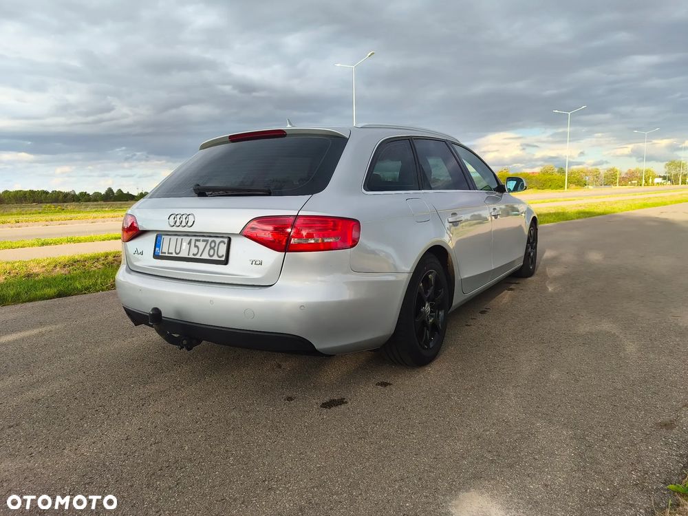 Audi A4 Avant 2.0 TDI e DPF Ambiente - 20