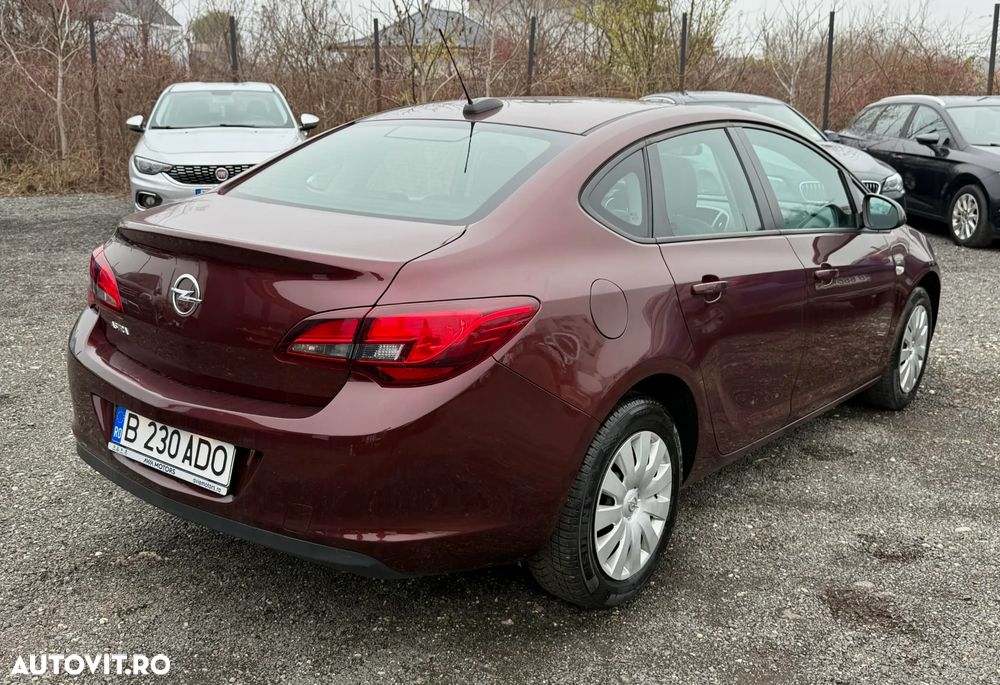 Opel Astra 1.6 TWINPORT ECOTEC Enjoy Aut. - 4