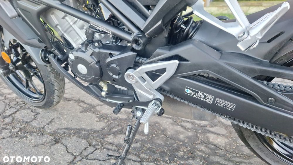 Honda CB - 38