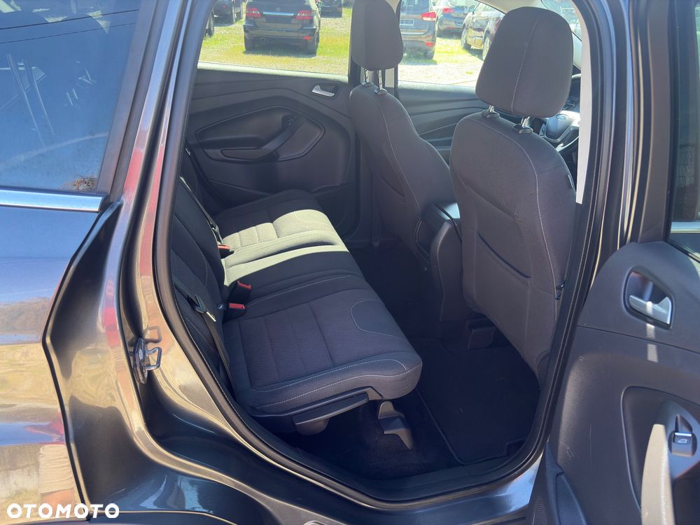 Ford Kuga 2.0 TDCi 2x4 Trend - 16