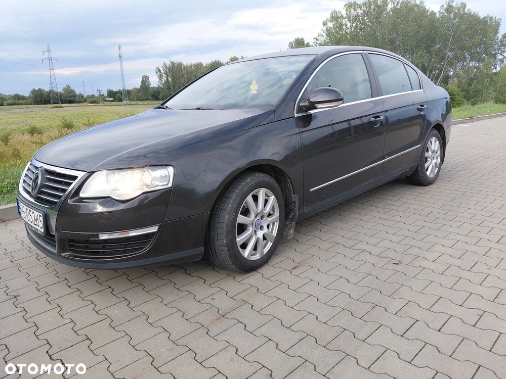 Volkswagen Passat 2.0 TDI DPF Comfortline - 1