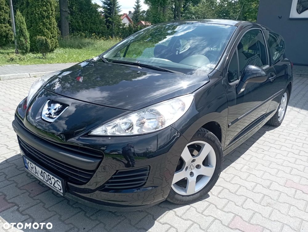 Peugeot 207 70 HDi FAP Filou - 1
