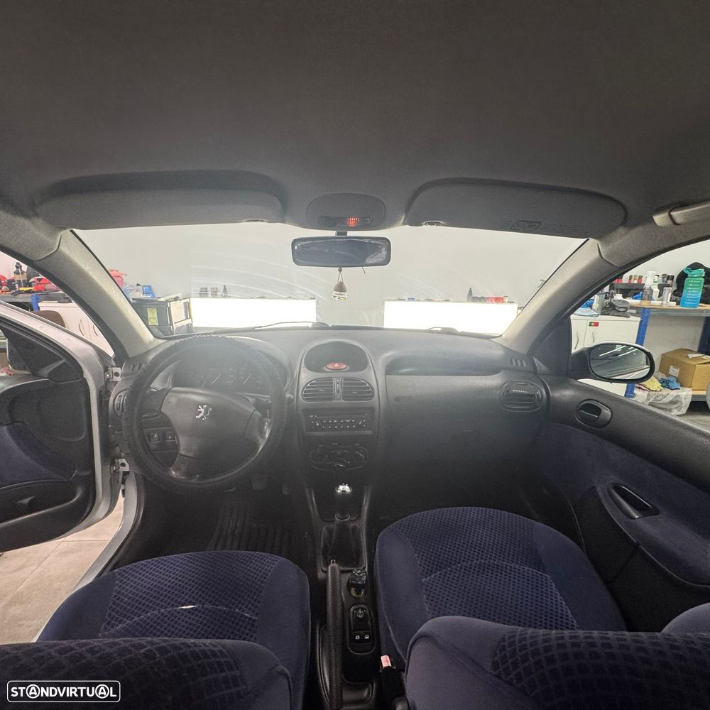 Peugeot 206 1.1 Black & Silver - 6