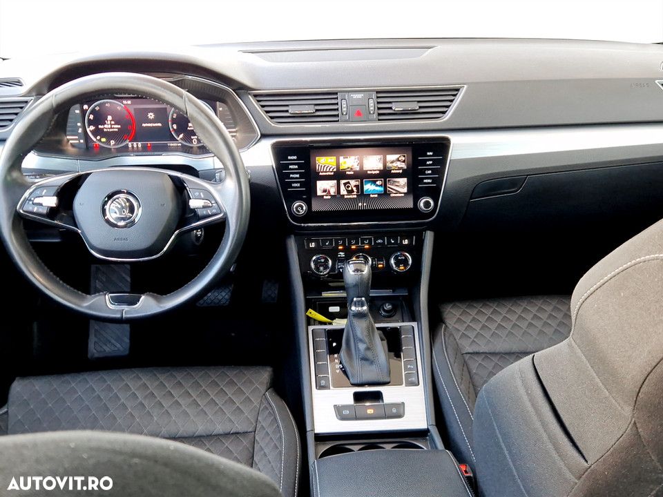 Skoda Superb 2.0 TDI DSG Ambition - 14